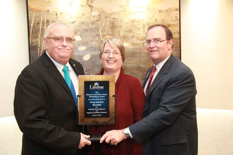 Greg & Sue Barnhill receive the “Homor O. and Betty Gainer Philanthropy ...